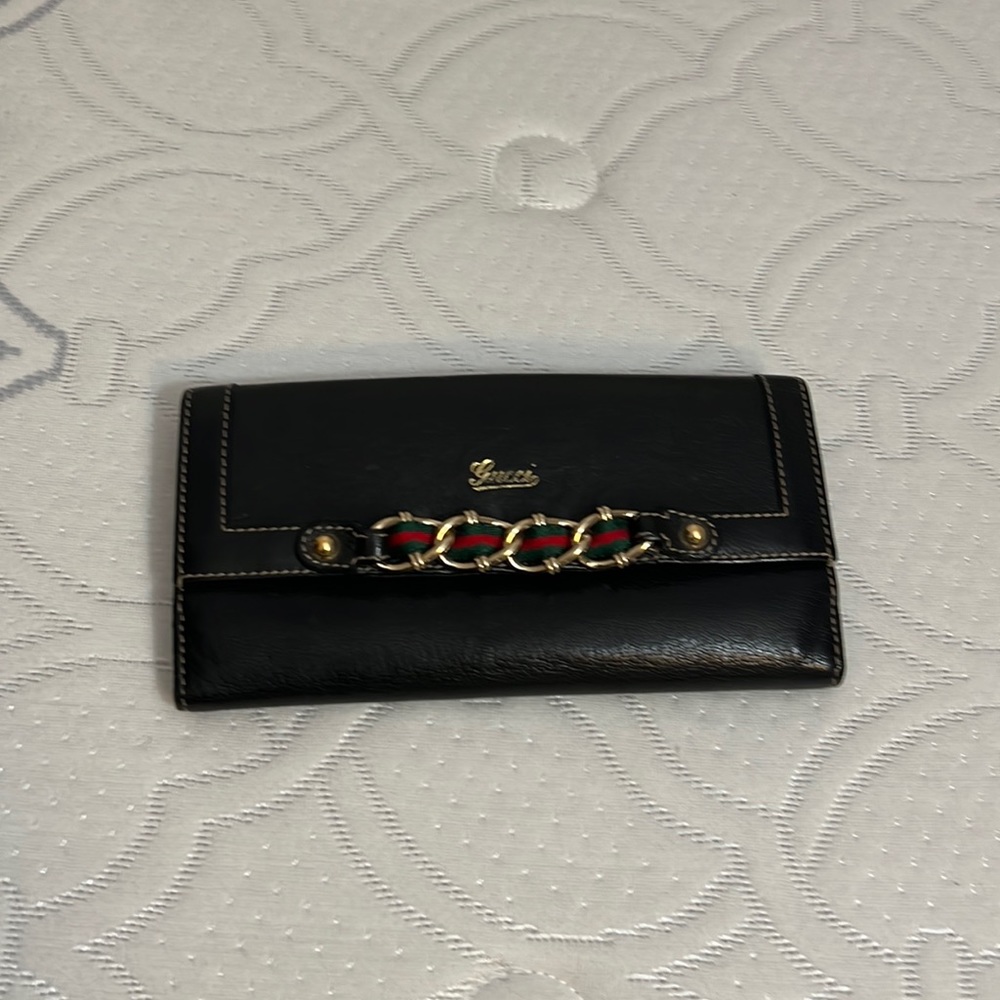 Gucci black wallet